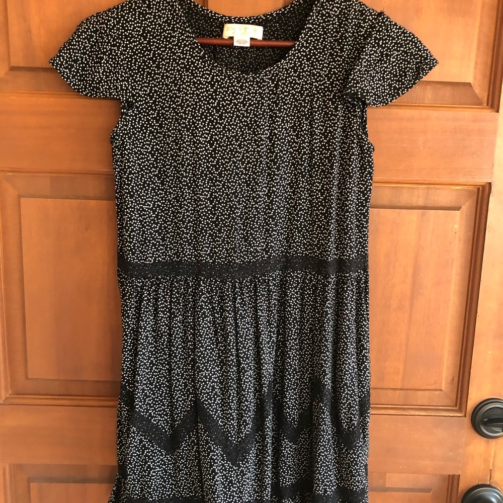 Zoe and Rose cap sleeve dress size L
